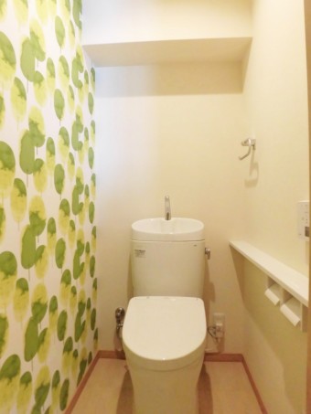 玄関を広々とした自転車も置ける開放的な空間に 渋谷区I様邸 玄関を広々とした自転車も置ける開放的な空間に 渋谷区I様邸